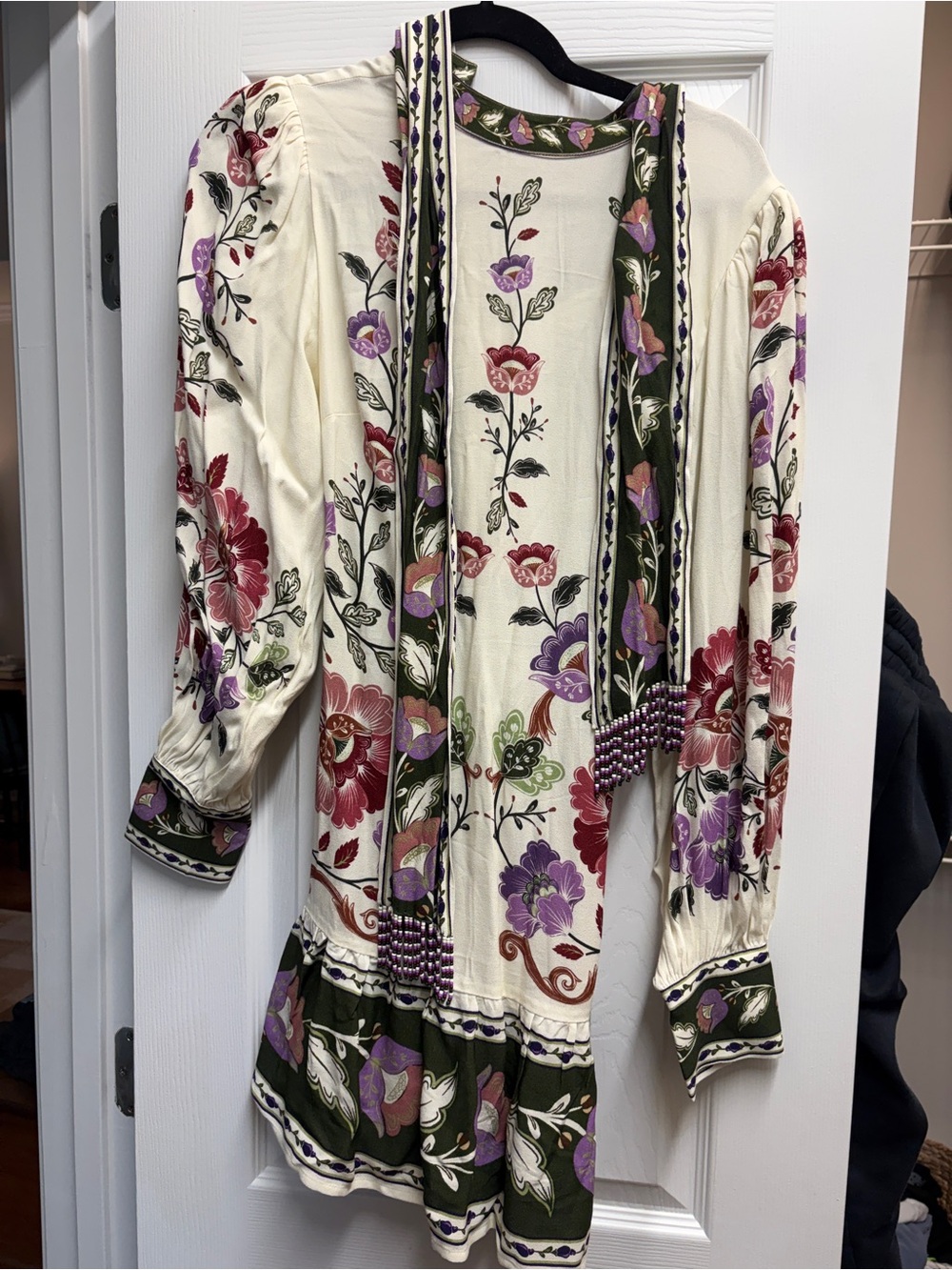 NWT FARM Rio Cream Floral Long-Sleeve Chemise with Beaded Belt
